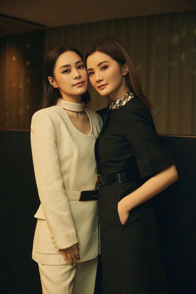 d829GX88G39g883K.jpg