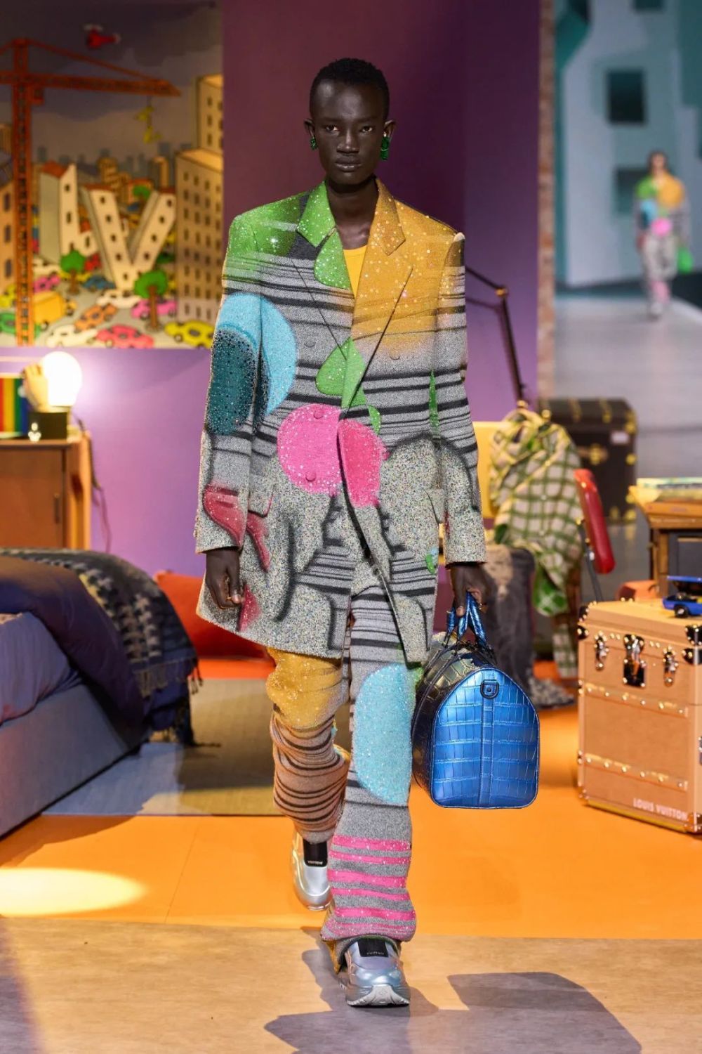 xdhfOqMOBD176RR0.jpg