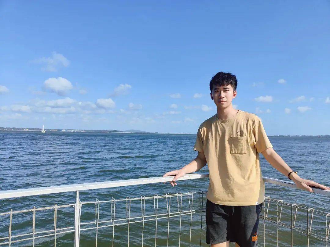 KOYyL9K8L28K8aKG.jpg