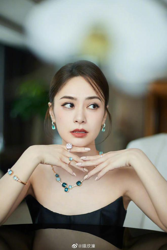 qM81BQ73e88zZo8x.jpg